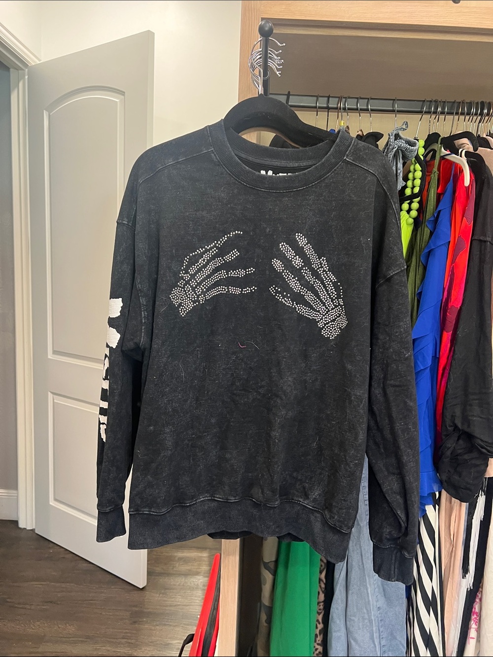 Men's Black Skeleton Hand Graphic Sweatshirt